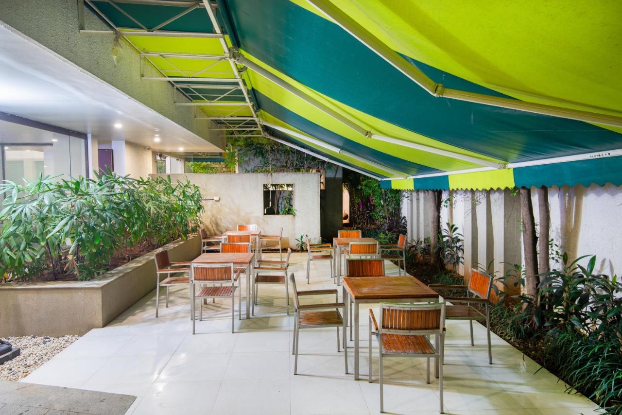 Hotel Mint Montvert, Baner Pune Exterior photo